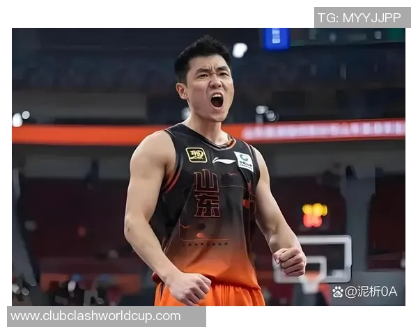 CBA广东队与山东队激战正酣比分悬念不断精彩瞬间回顾